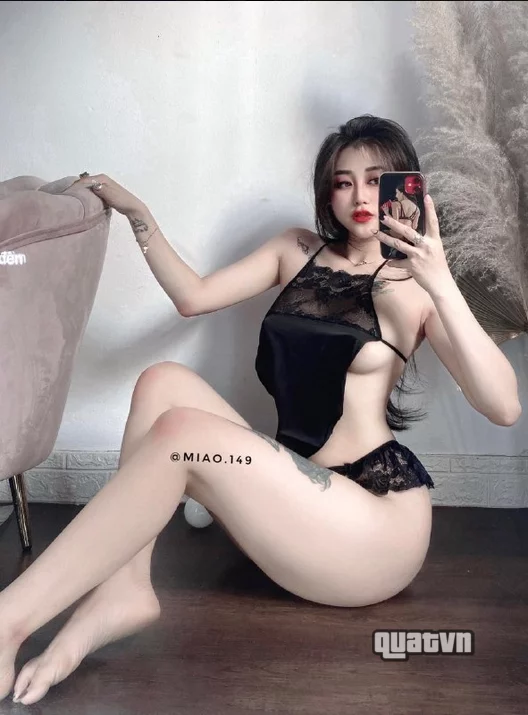 Thuyquynhsohot-Onlyfans-Leak-108.png