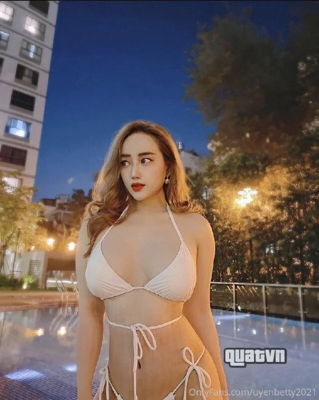 Uyen-Betty-Onlyfans-Leak-1.jpg